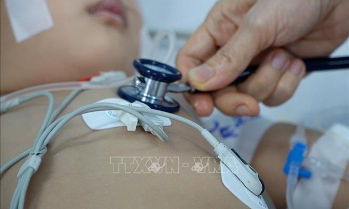 Ca mắc tay chân miệng gia tăng, Bộ Y tế yêu cầu cơ sở y tế sẵn sàng tiếp nhận ca nặng  