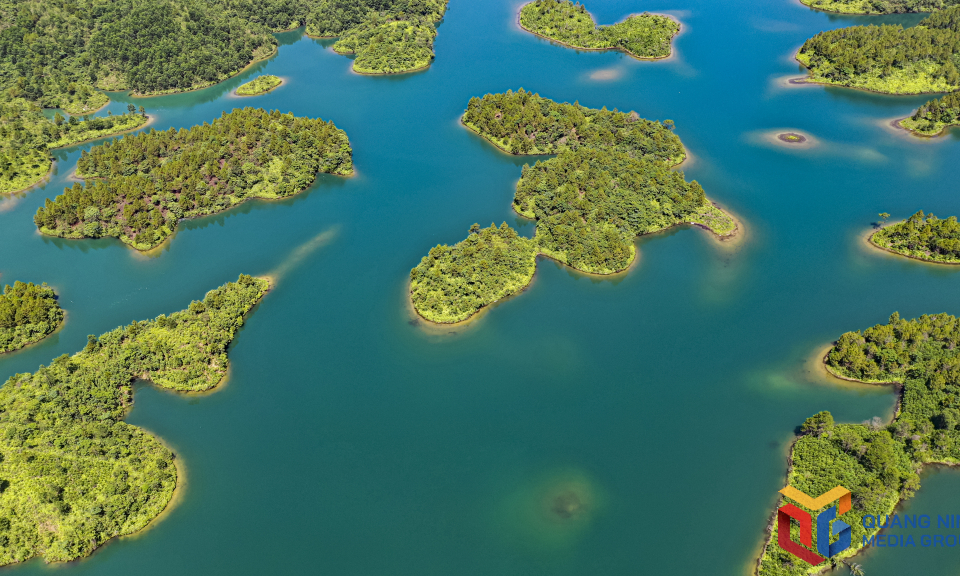 Phinh Ho lake - the "pearl" of Mong Cai city