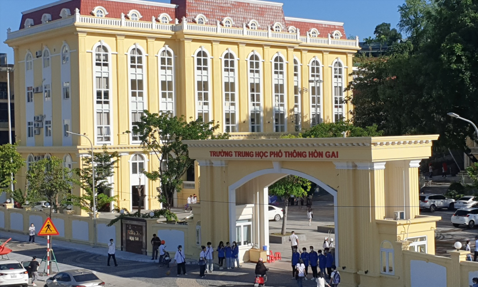  Miễn thi tốt nghiệp ngoại ngữ nhờ chứng chỉ quốc tế