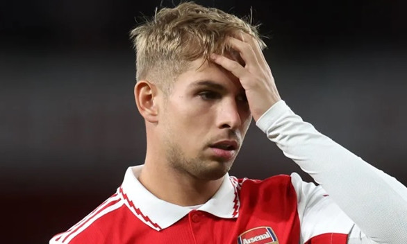 Arsenal chốt tương lai Emile Smith Rowe