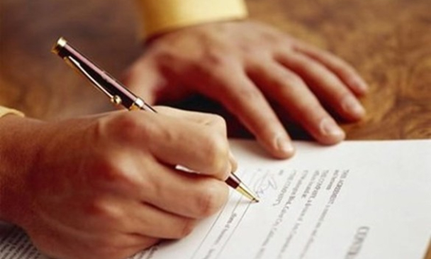 Lao động nước ngoài có phải ký hợp đồng lao động?
