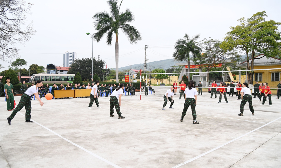 Nâng cao chất lượng bồi dưỡng kiến thức quốc phòng - an ninh  