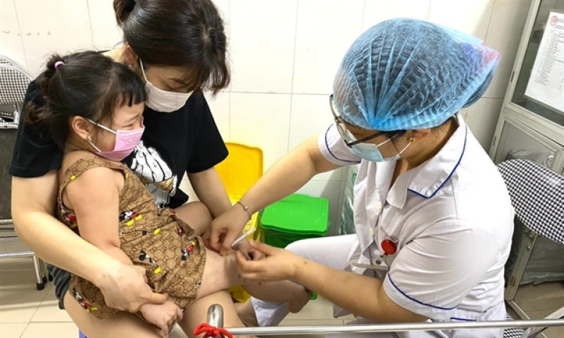WHO, UNICEF to ensure 5-in-1 vaccine supply for Việt Nam