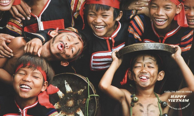 Photo and video-making contest launched to promote images of happy Vietnam