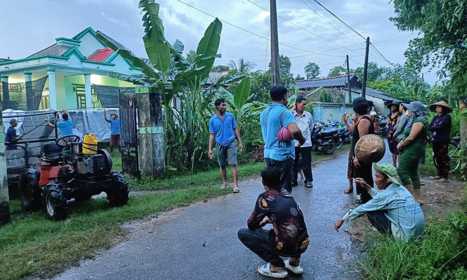 Đi tắm hồ gần nhà, 3 em nhỏ đuối nước tử vong