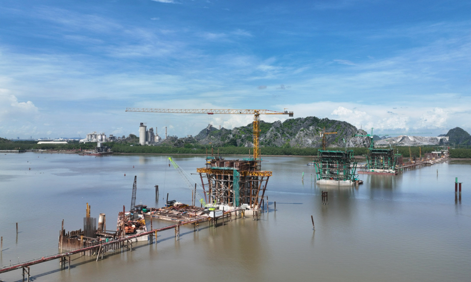 Cầu Bến Rừng đang dần hiện hữu 
