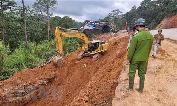 Tai nạn lao động trên công trường đèo Prenn, 2 công nhân thương vong