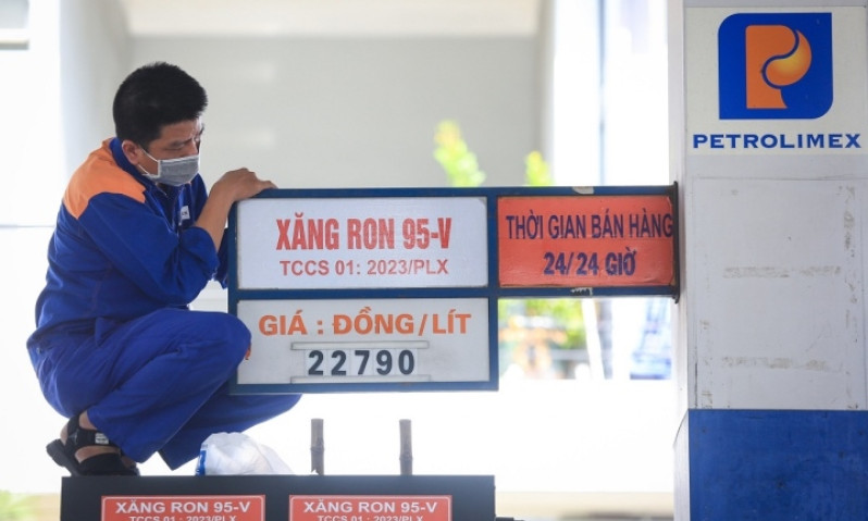 Dự báo giá xăng dầu tăng nhẹ trong tuần tới