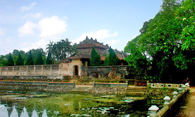 Exhibitions will be held to honour the UNESCO-recognized Complex of Huế Monuments and Vietnamese Court Music