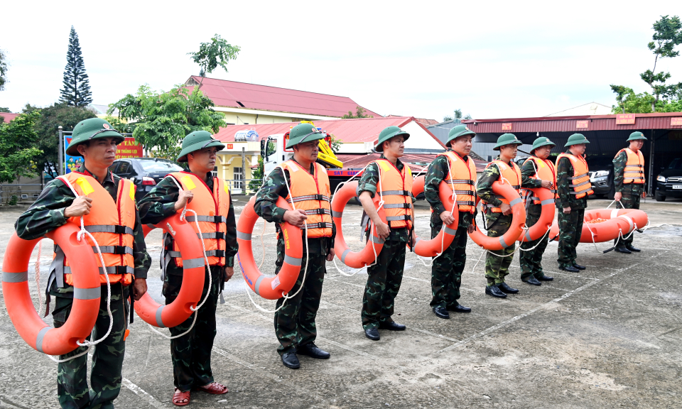 Ban CHQS huyện Vân Đồn: Chủ động với phương châm "4 tại chỗ"