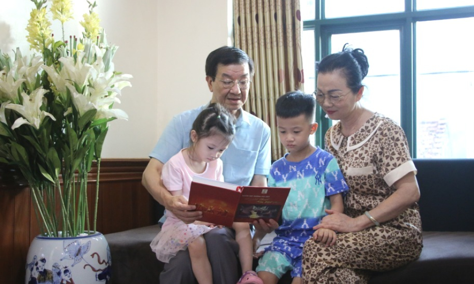 Gia đình Nghệ sĩ Vùng mỏ Lê Chính