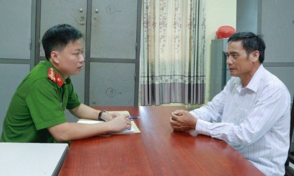 Hà Tĩnh: Bắt giữ nguyên chủ tịch UBND xã Thạch Bằng vì lạm quyền trong thi hành công vụ