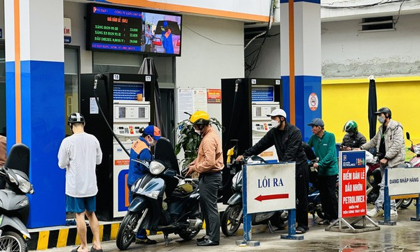 Dự báo giá xăng tăng vào ngày mai