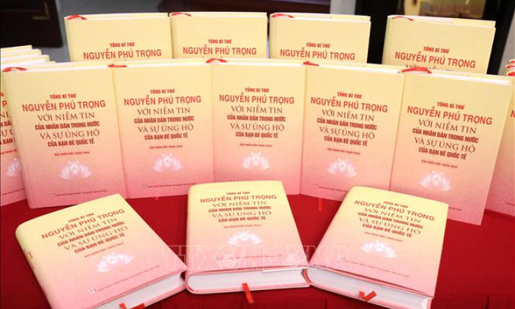 Ra mắt cuốn sách 'Tổng Bí thư Nguyễn Phú Trọng với niềm tin của nhân dân trong nước và sự ủng hộ của bạn bè quốc tế'