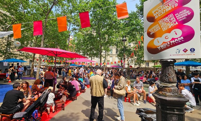 [Pictures] Vietnamese food and music party in Paris
