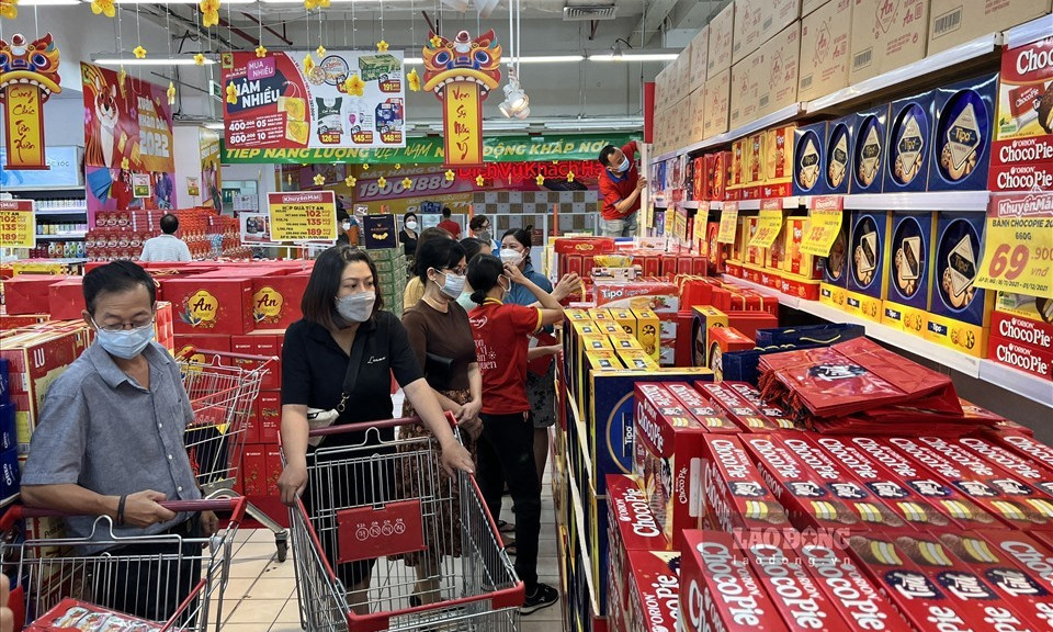 Lên kịch bản để giá cả không leo thang khi tăng lương cơ sở