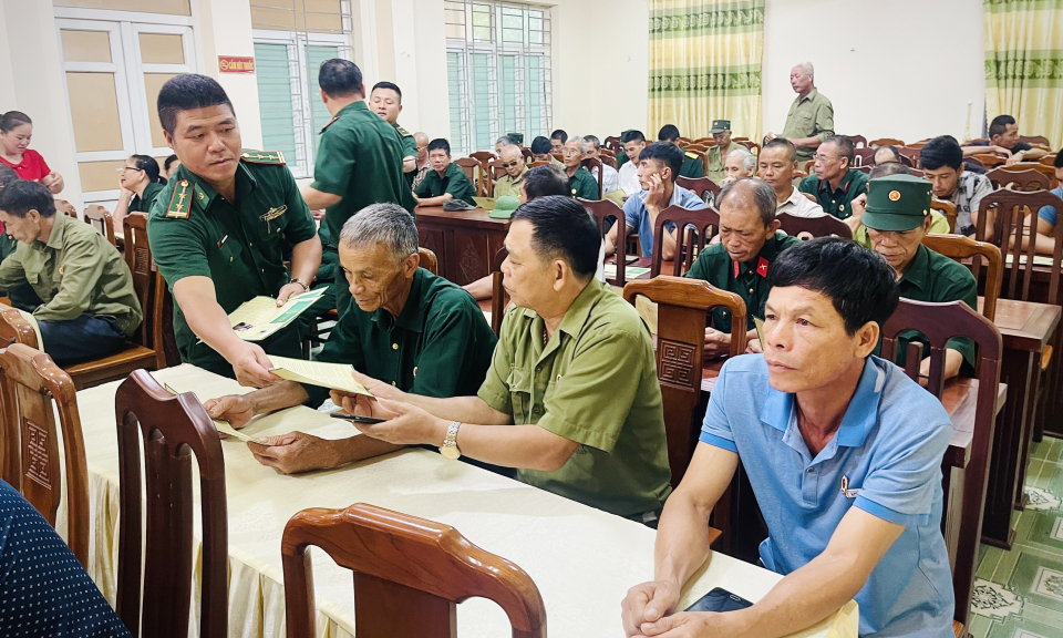Đồn BP Trà Cổ tuyên truyền Luật Biên phòng cho trên 300 lượt cán bộ và nhân dân