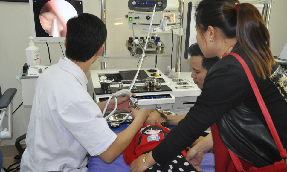 Nâng cao năng lực hệ thống y tế phục vụ nhân dân