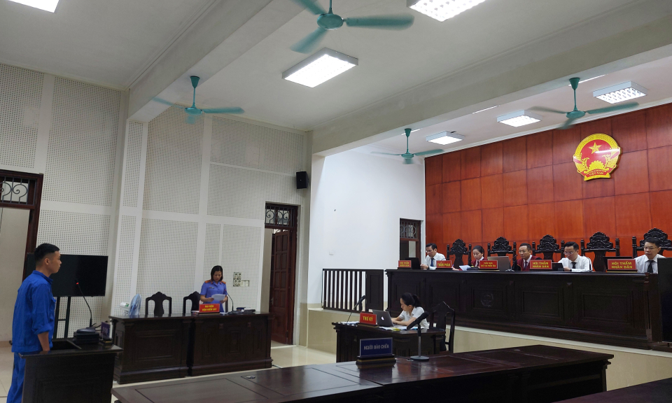 Án tù cho kẻ lừa đảo