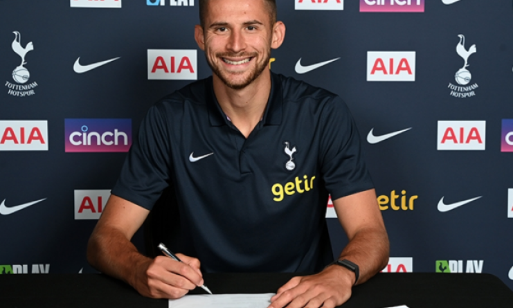 Tottenham 'nổ' tân binh cực chất