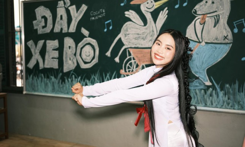 Phương Mỹ Chi được cư dân mạng réo tên vì đoán trúng đề thi Ngữ văn