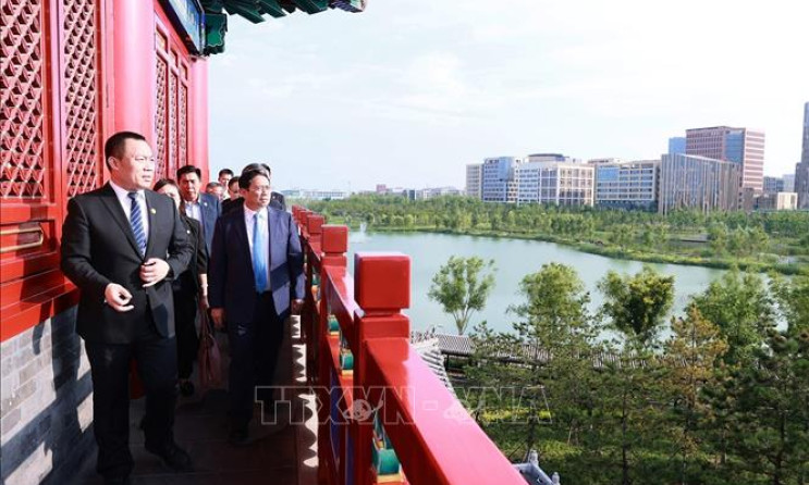 Thủ tướng Phạm Minh Chính thăm Khu mới Hùng An, tỉnh Hà Bắc, Trung Quốc