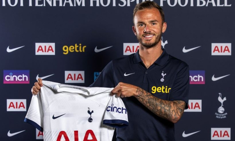 Tân binh đắt giá của Tottenham gây phẫn nộ