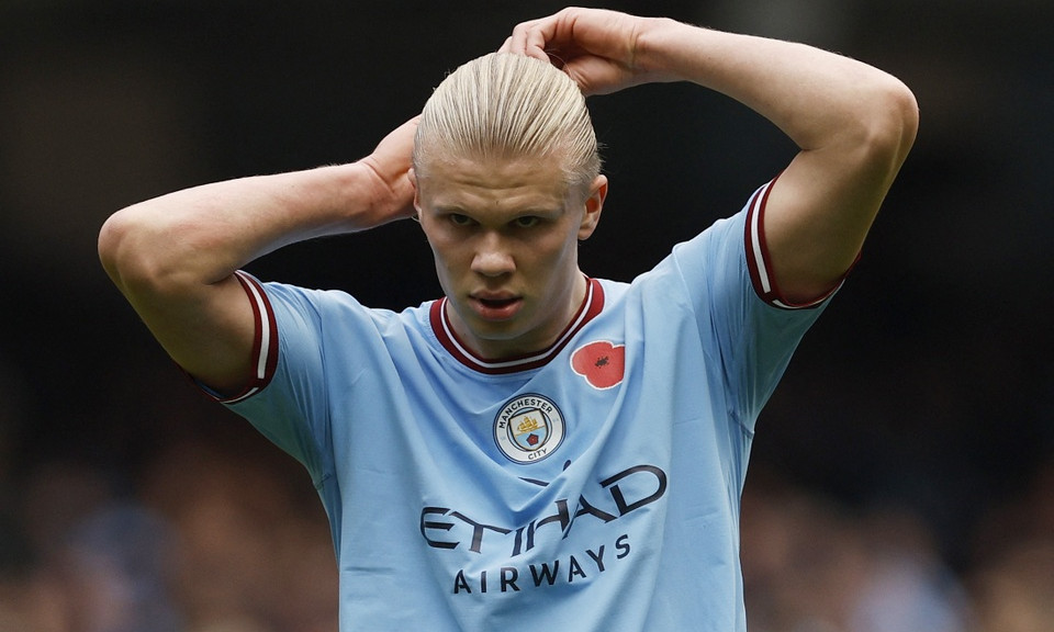 Man City phá kỷ lục doanh thu của bóng đá Anh