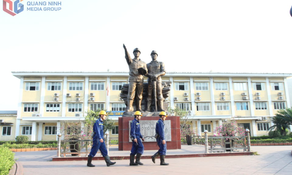 "Quảng Ninh là trung tâm hội tụ yếu tố văn hóa cư dân từ khắp nơi..."