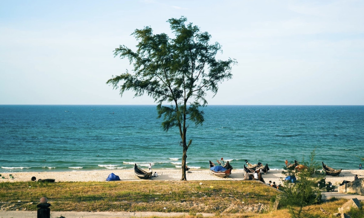Nature's symphony: Finding bliss at Hue beach
