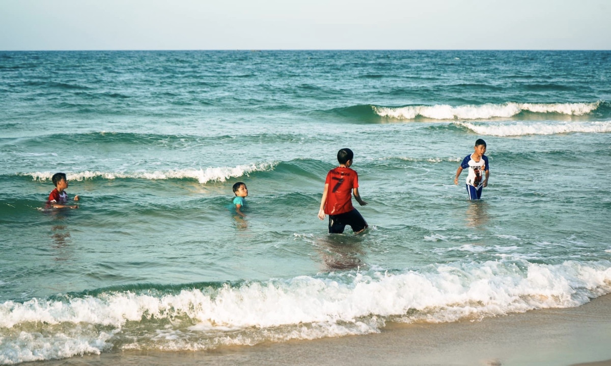 Nature's symphony: Finding bliss at Hue beach