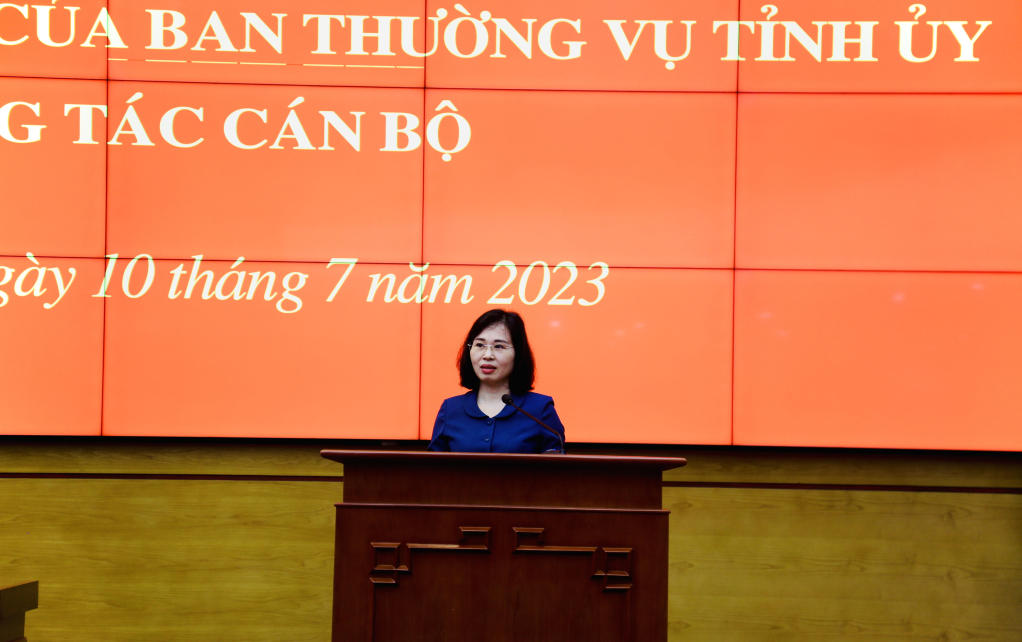 Đồng Trịnh Thị Minh Thanh, Phó Bí thư Thường trực Tỉnh ủy phát biểu tại hội nghị