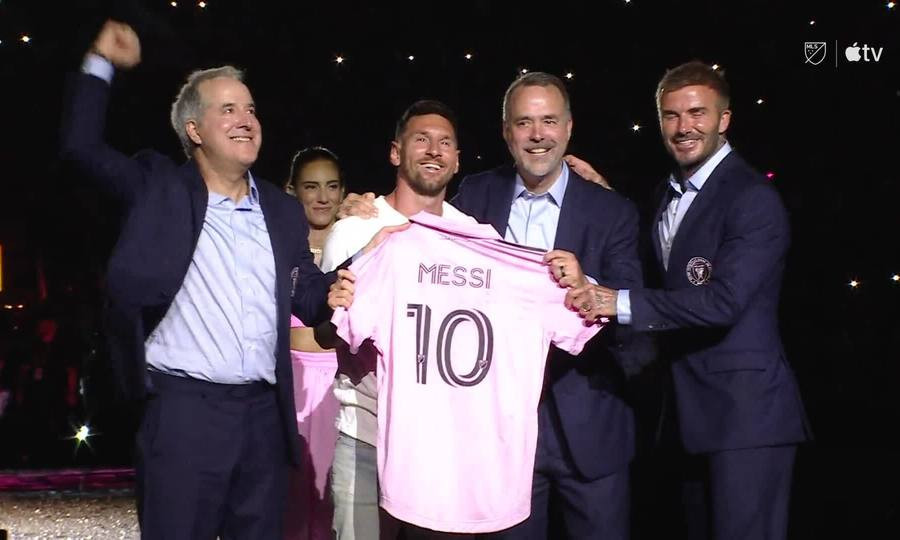 Messi ra mắt tại Miami