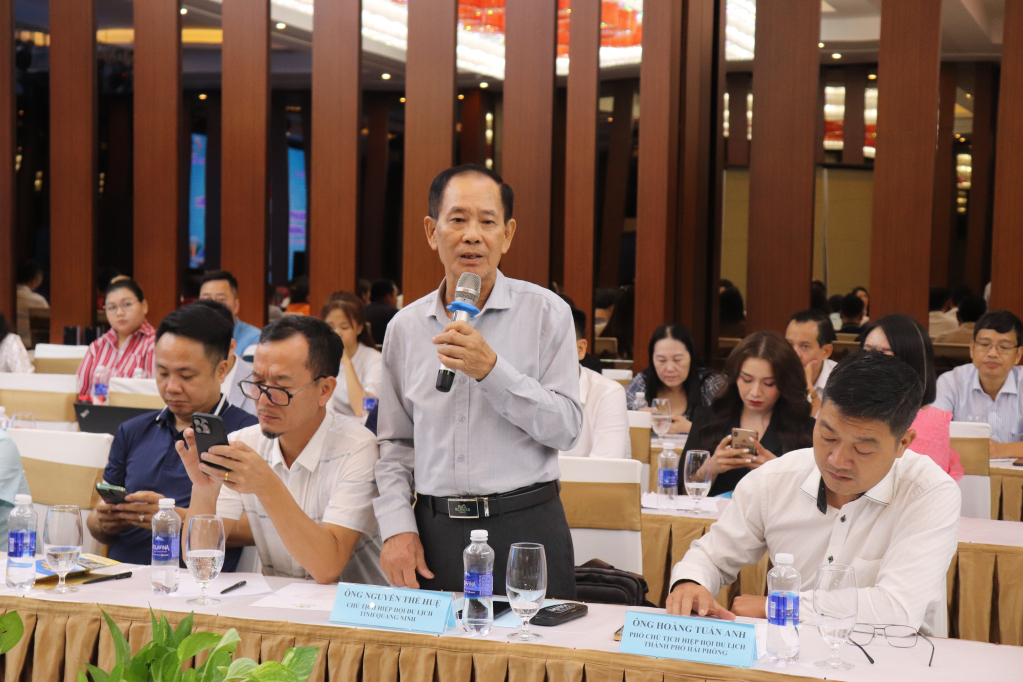 Đại diện Hiệp hội du lịch tỉnh Quảng Ninh đưa ra một số giải pháp thúc đẩy liên kết hợp tác du lịch giữa 3 địa phương.