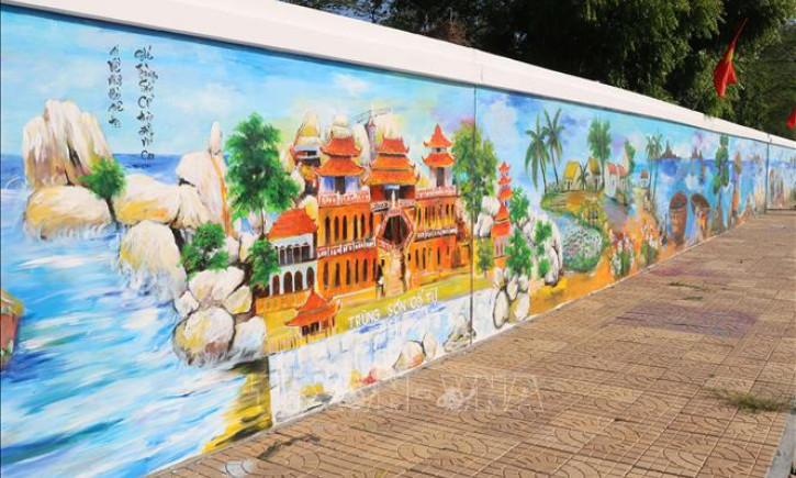 Ninh Thuận: Công bố bức tường tranh Bích họa dài nhất Việt Nam