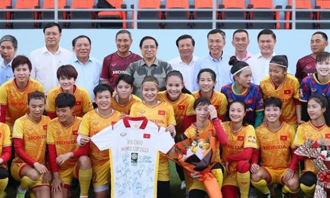 Prime Minister meets national team before departure for FIFA Women's World Cup finals