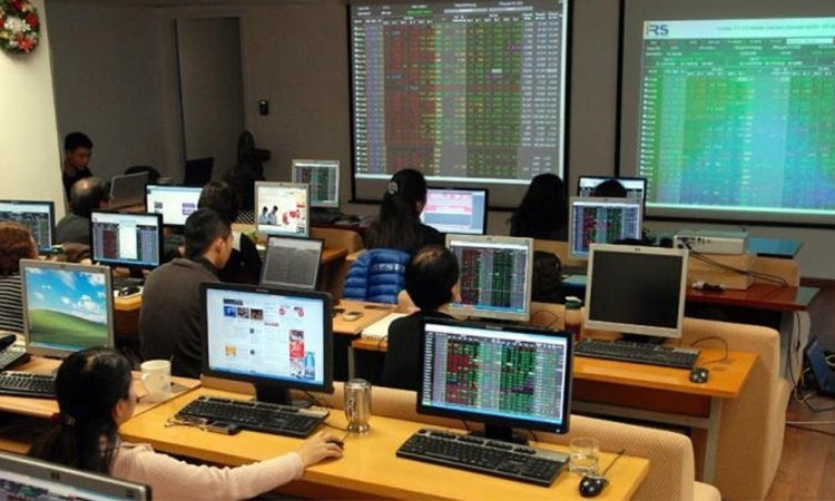 VN-Index rises 0.58% on July 4