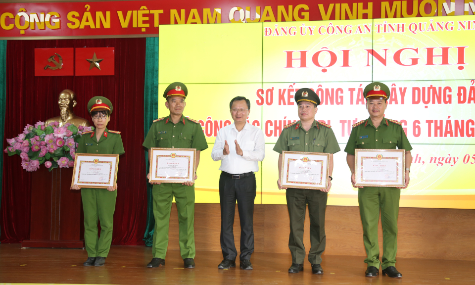 Công an tỉnh Quảng Ninh sơ kết công tác xây dựng Đảng và công tác chính trị, tư tưởng 6 tháng đầu năm 2023
