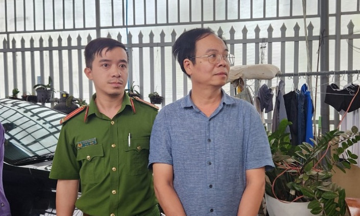 Bắt Giám đốc Văn phòng đăng ký đất đai huyện Đạ Huoai về tội nhận hối lộ