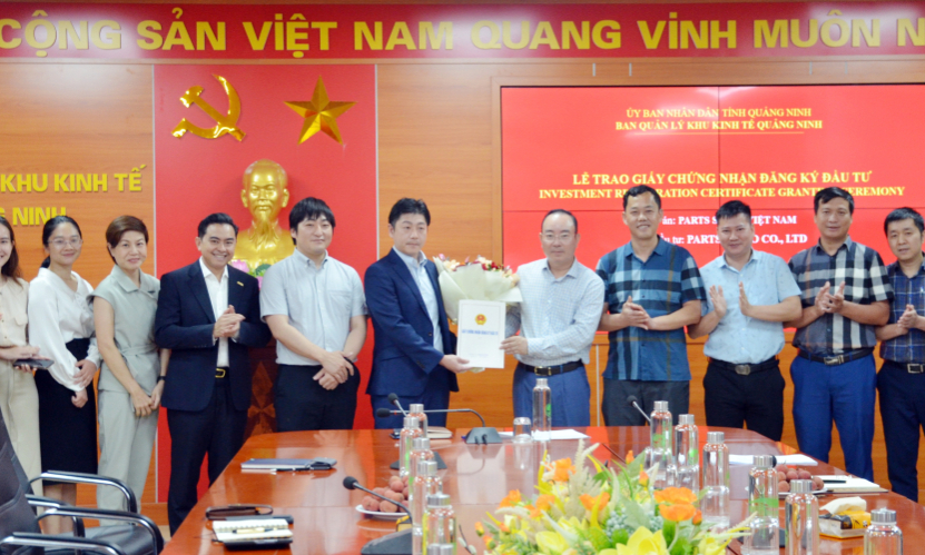 Investment license awarded to Vietnam Parts Seiko project