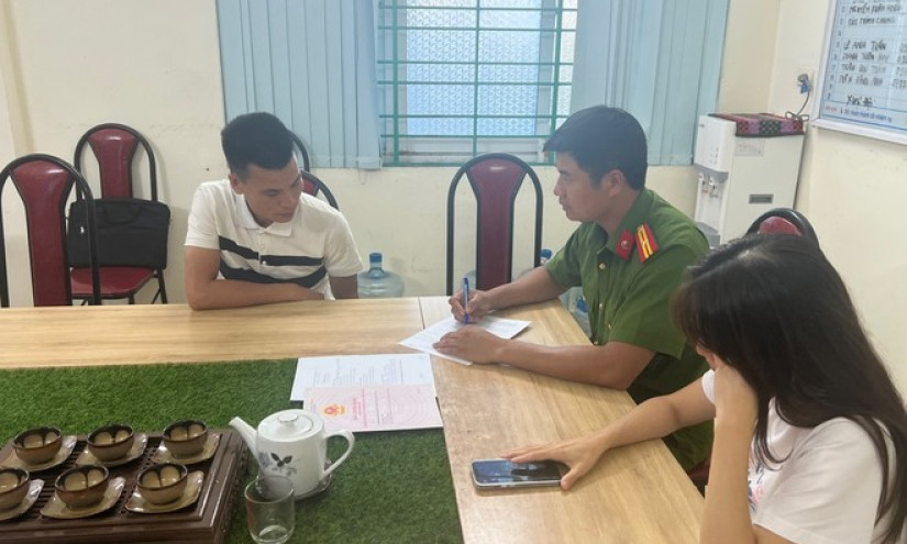 Mua "sổ đỏ" giả 6,5 triệu đồng để lừa bán đất chiếm đoạt gần 1,5 tỷ đồng