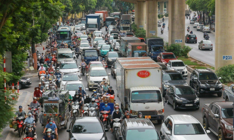 Hà Nội còn bao nhiêu điểm đen ùn tắc?
