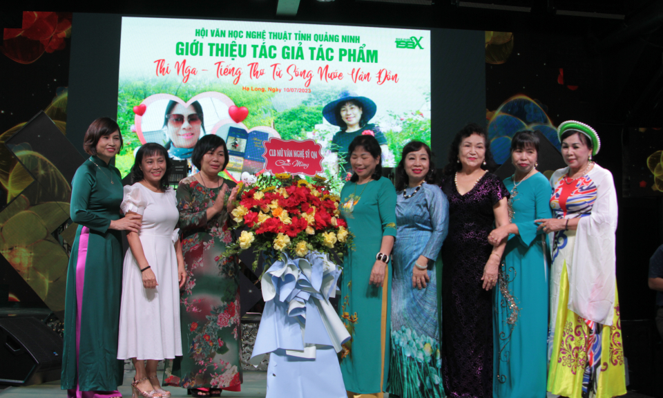 Hội VHNT Quảng Ninh giới thiệu tác phẩm của hội viên