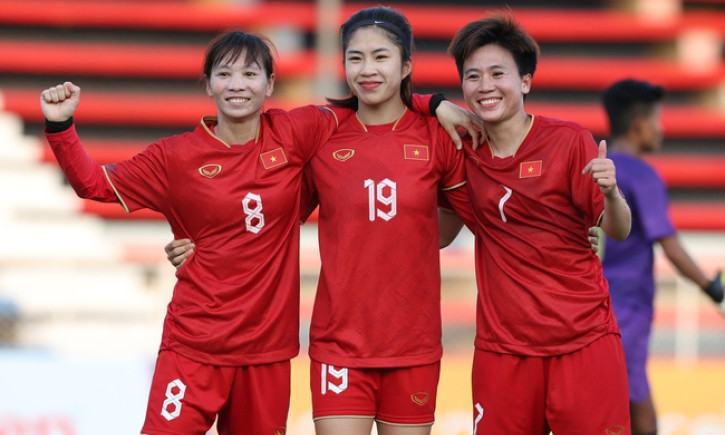 Tới World Cup, Kim Thanh, Huỳnh Như và Thanh Nhã đi tìm sự thừa nhận