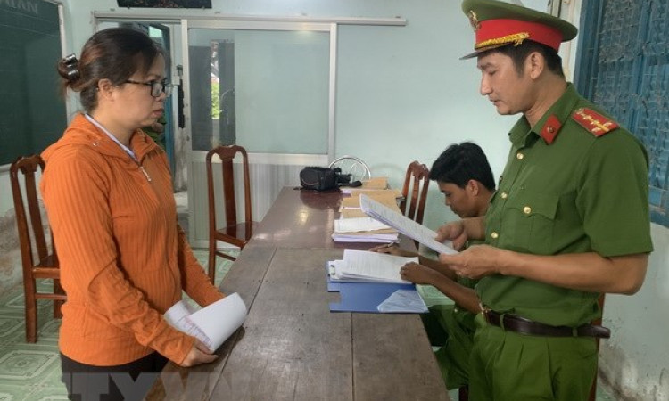 Bến Tre: Khởi tố nguyên Chủ tịch Hội Phụ nữ xã lừa đảo hơn 4 tỷ đồng