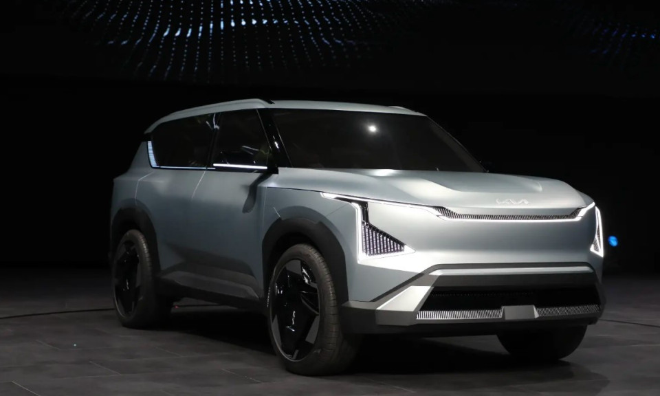 ‘Đàn em’ của Kia EV9 hé lộ thời điểm ra mắt, thiết kế ‘nam tính’ cực ấn tượng