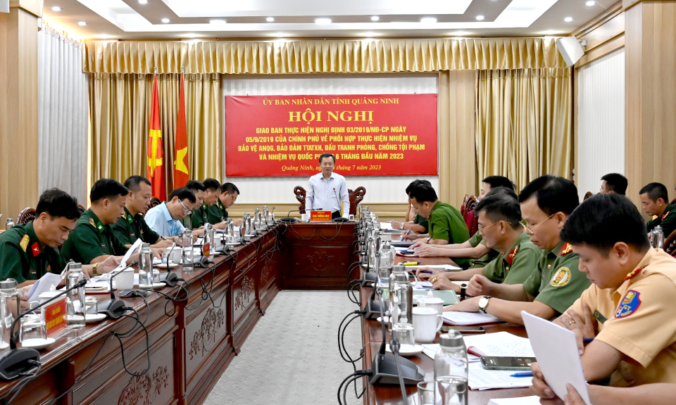 UBND tỉnh: Giao ban thực hiện Nghị định 03 của Chính phủ