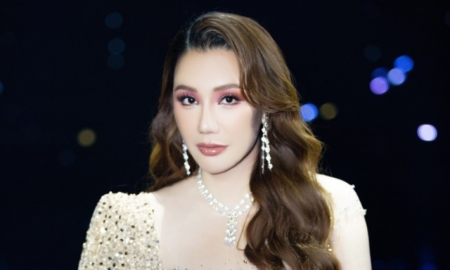 Bị 'soi' ngoại hình khác lạ, Hồ Quỳnh Hương nói 'tôi có được khen nhiều đâu mà sợ chê'