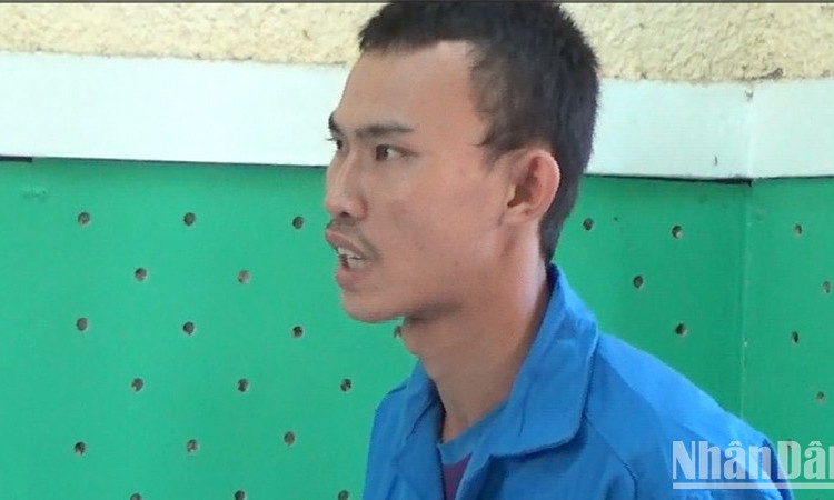 Tạm giam đối tượng đốt cao-su ném vào bé 25 tháng tuổi gây bỏng nặng