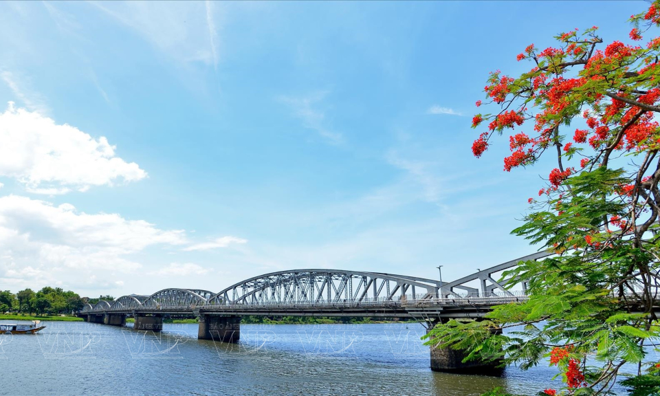 Huế - những gam màu mùa hạ